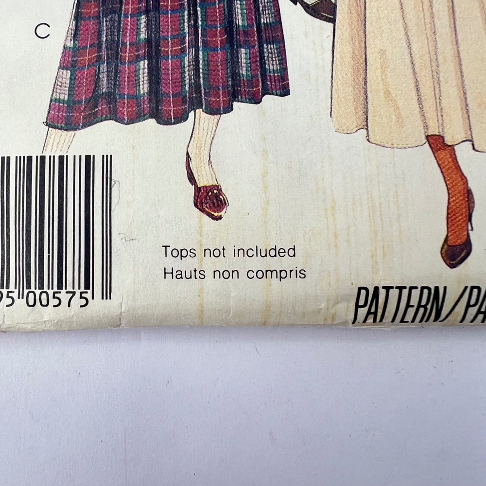 McCalls 80s Skirt Pattern 3254 Vintage Sz 8 (24" waist)‎ Pleated Flare A-Line - Picture 3 of 11